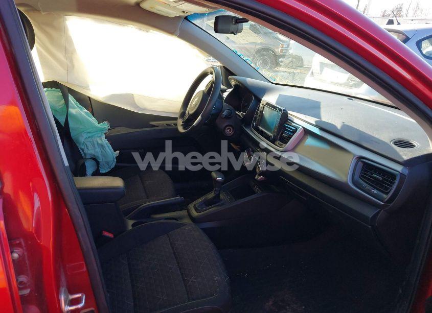 Photo 5 of 2019 Kia Rio 5-DOOR S (VIN 3KPA25AB8KE199921)