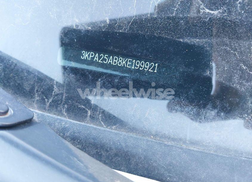 Photo 9 of 2019 Kia Rio 5-DOOR S (VIN 3KPA25AB8KE199921)