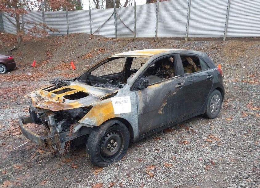 Photo 2 of 2019 Kia Rio 5-DOOR S (VIN 3KPA25AB9KE243179)