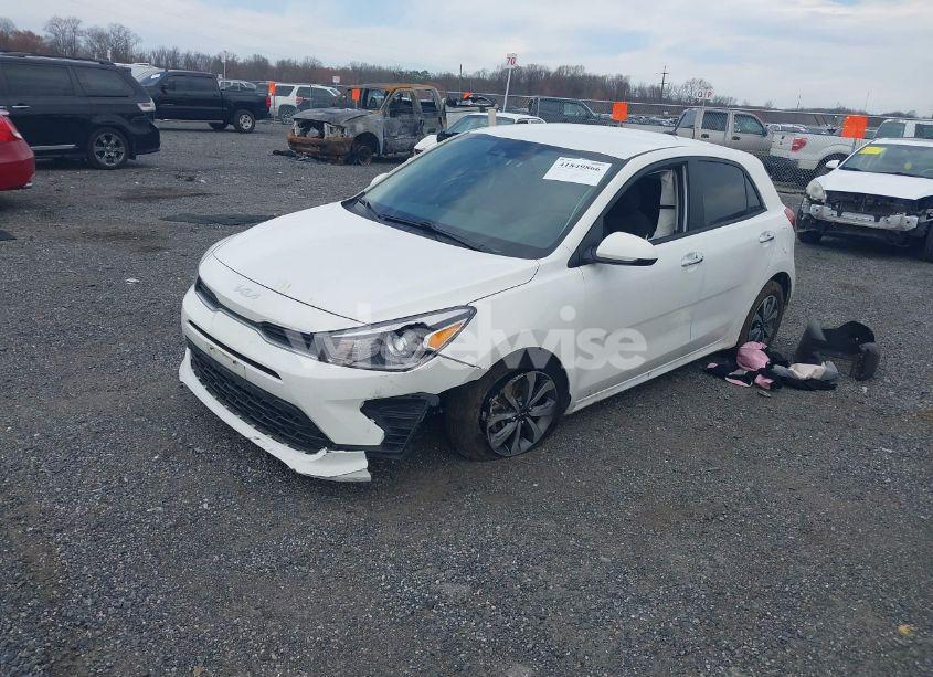 Photo 2 of 2023 Kia Rio 5-DOOR S (VIN 3KPA25AD0PE525624)
