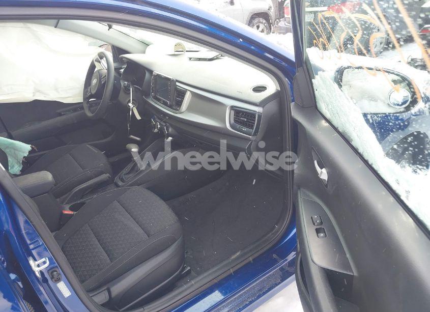 Photo 5 of 2020 Kia Rio 5-DOOR S (VIN 3KPA25AD2LE342042)