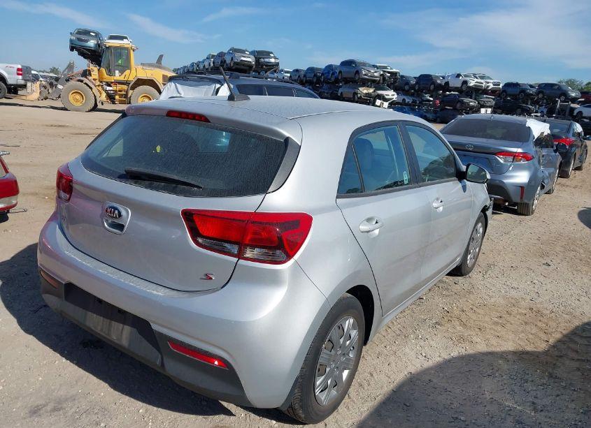 Photo 4 of 2021 Kia Rio 5-DOOR S (VIN 3KPA25AD3ME369297)