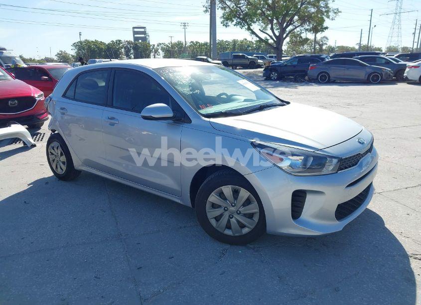 2020 Kia Rio 5-DOOR S (VIN 3KPA25AD4LE309303) main photo