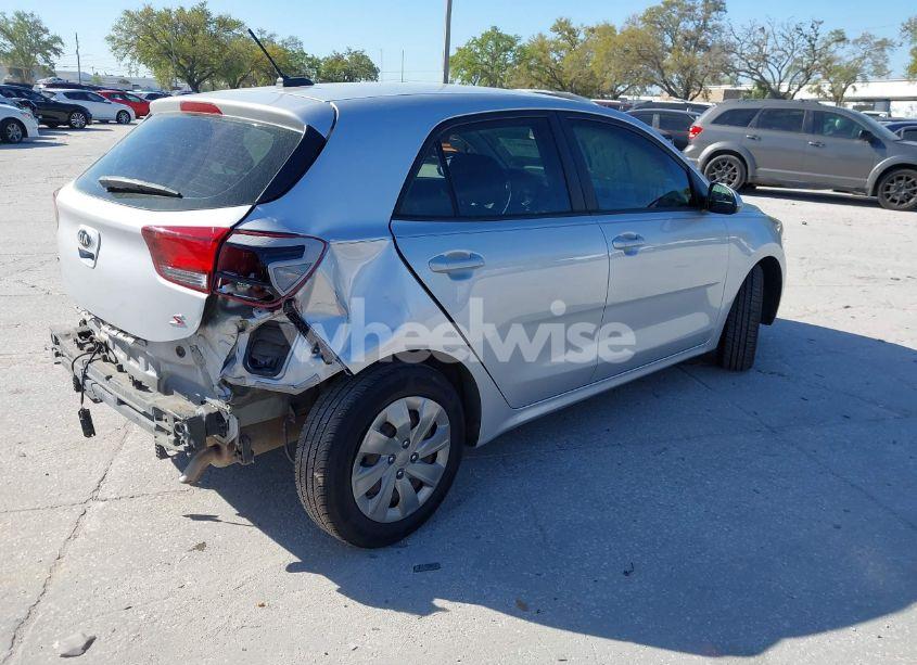Photo 4 of 2020 Kia Rio 5-DOOR S (VIN 3KPA25AD4LE309303)