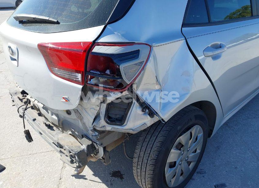 Photo 6 of 2020 Kia Rio 5-DOOR S (VIN 3KPA25AD4LE309303)