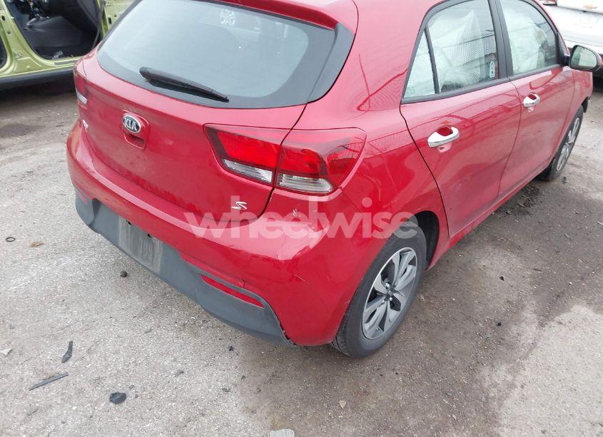 Photo 4 of 2021 Kia Rio 5-DOOR S (VIN 3KPA25AD5ME390071)