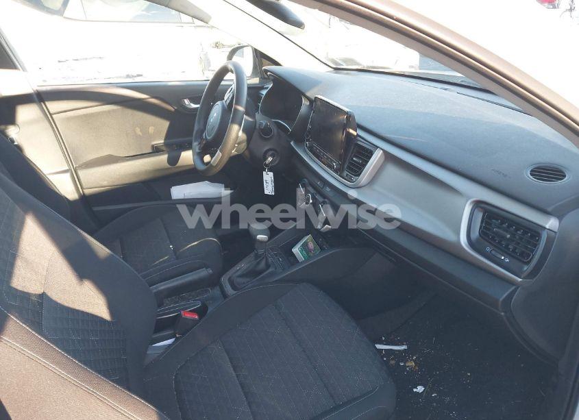 Photo 5 of 2022 Kia Rio 5-DOOR S (VIN 3KPA25AD5NE443465)