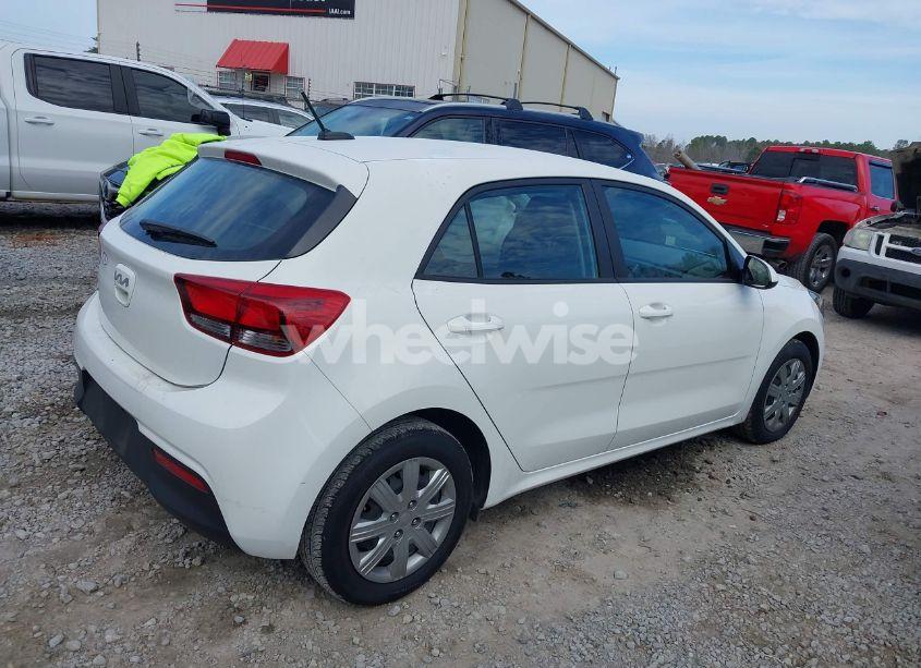 Photo 13 of 2022 Kia Rio 5-DOOR S (VIN 3KPA25AD5NE457866)