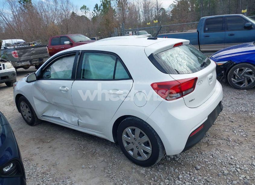 Photo 14 of 2022 Kia Rio 5-DOOR S (VIN 3KPA25AD5NE457866)