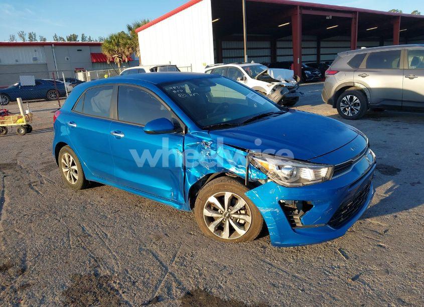 2022 Kia Rio 5-DOOR S (VIN 3KPA25AD6NE483733) main photo