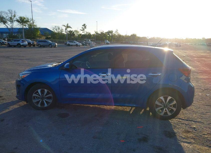 Photo 14 of 2022 Kia Rio 5-DOOR S (VIN 3KPA25AD6NE483733)
