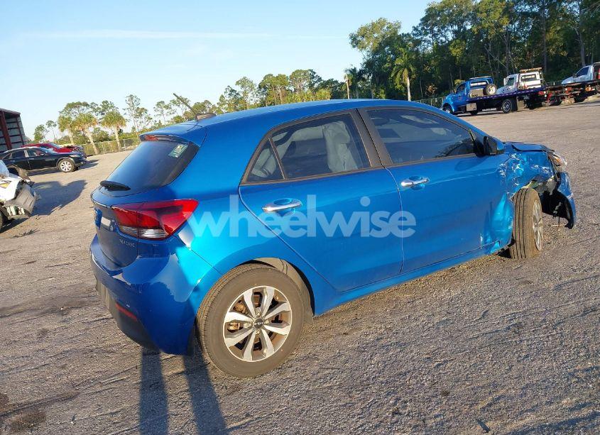 Photo 4 of 2022 Kia Rio 5-DOOR S (VIN 3KPA25AD6NE483733)