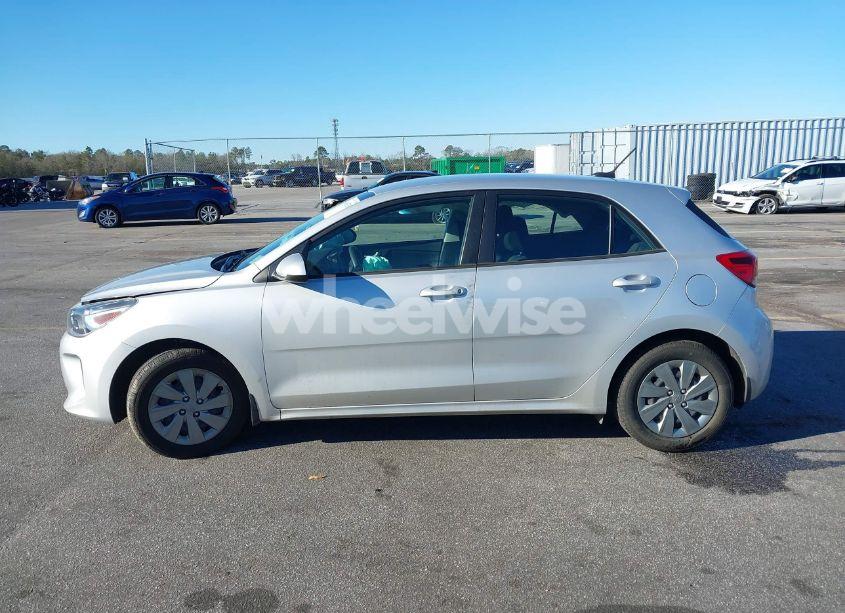 Photo 14 of 2020 Kia Rio 5-DOOR S (VIN 3KPA25AD7LE348113)