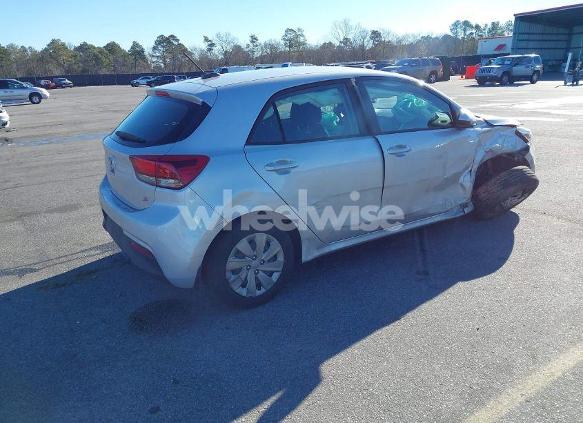 Photo 4 of 2020 Kia Rio 5-DOOR S (VIN 3KPA25AD7LE348113)