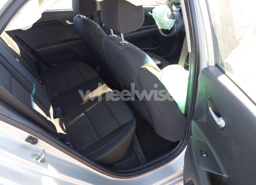 Photo 8 of 2020 Kia Rio 5-DOOR S (VIN 3KPA25AD7LE348113)