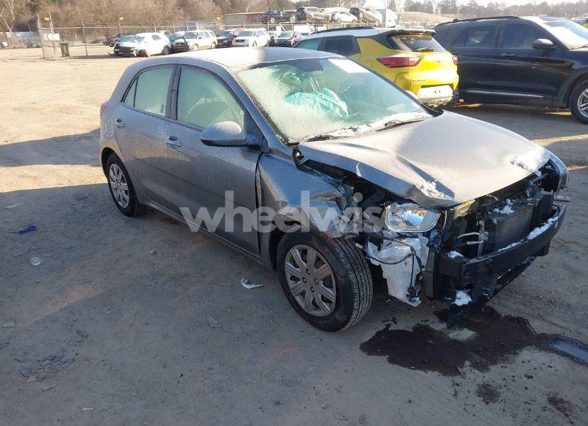 2021 Kia Rio 5-DOOR S (VIN 3KPA25AD7ME390122) main photo