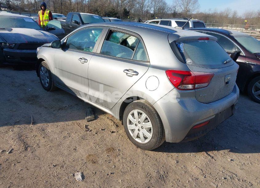 Photo 3 of 2021 Kia Rio 5-DOOR S (VIN 3KPA25AD7ME390122)