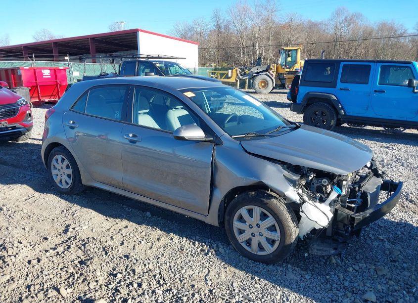 2021 Kia Rio 5-DOOR S (VIN 3KPA25AD8ME386645) main photo