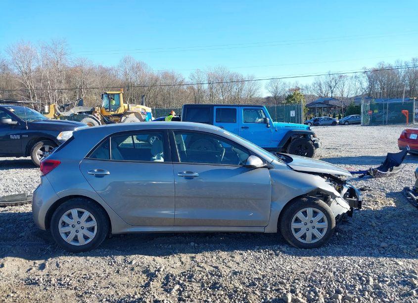 Photo 14 of 2021 Kia Rio 5-DOOR S (VIN 3KPA25AD8ME386645)