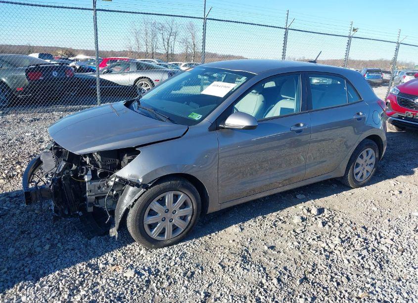 Photo 2 of 2021 Kia Rio 5-DOOR S (VIN 3KPA25AD8ME386645)