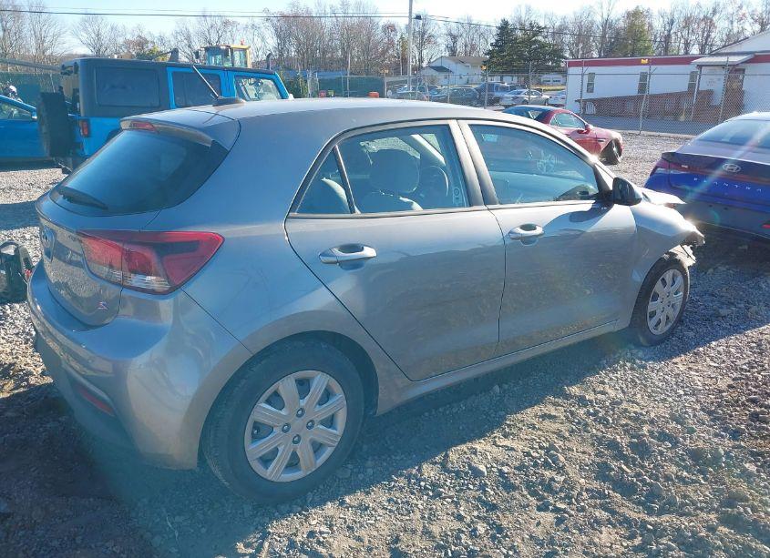 Photo 4 of 2021 Kia Rio 5-DOOR S (VIN 3KPA25AD8ME386645)