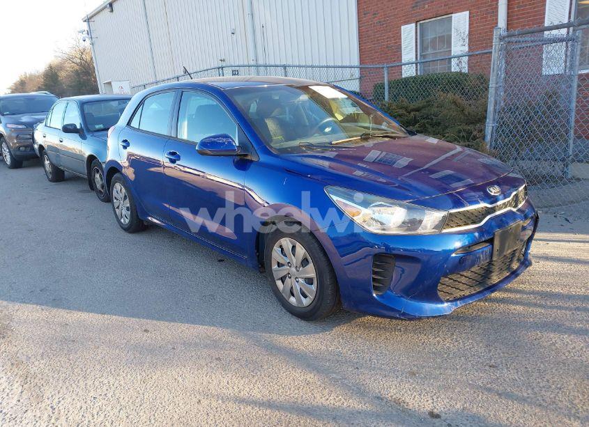 2020 Kia Rio 5-DOOR S (VIN 3KPA25ADXLE260785) main photo