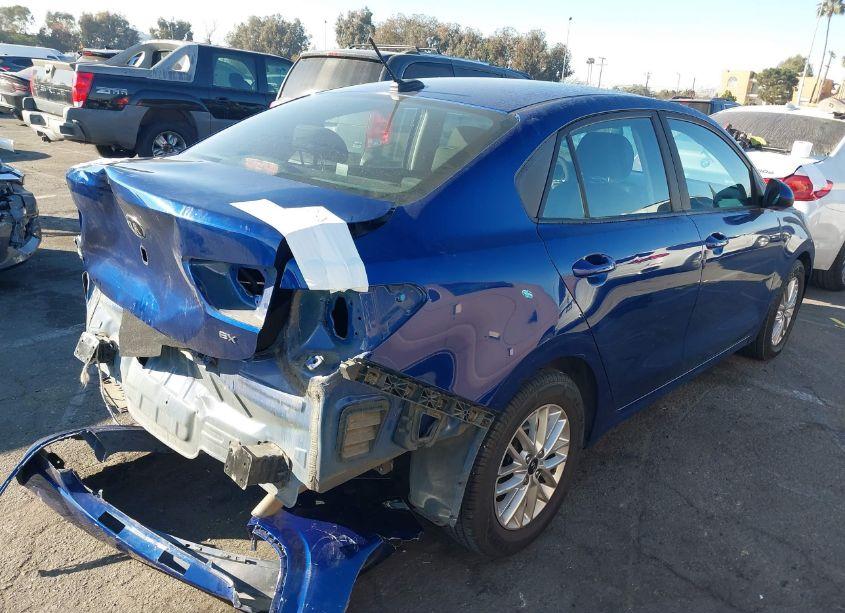 Photo 4 of 2018 Kia Rio EX (VIN 3KPA34AB6JE000354)