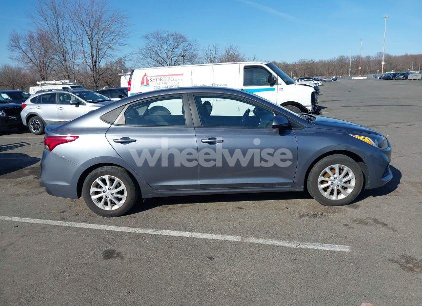 Photo 13 of 2018 Hyundai Accent SEL (VIN 3KPC24A30JE011337)