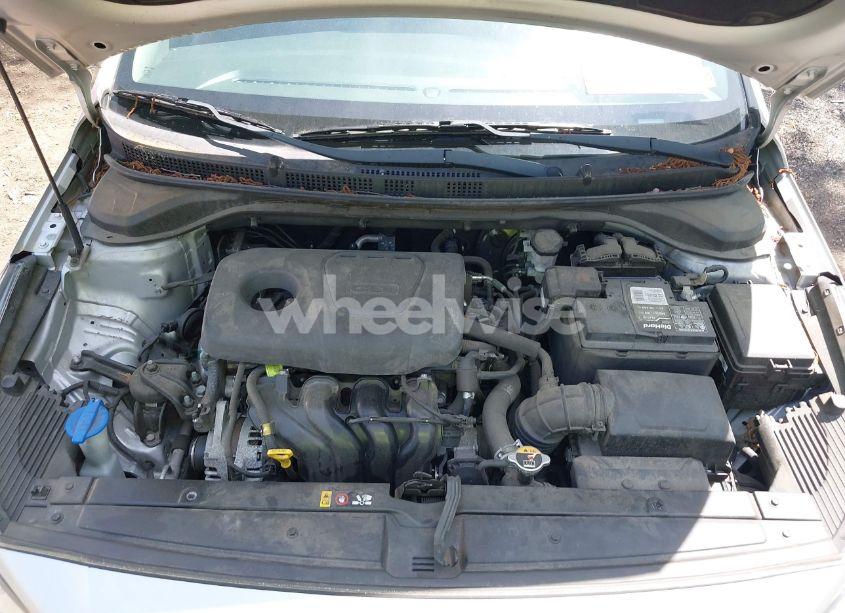 Photo 10 of 2018 Hyundai Accent SE (VIN 3KPC24A30JE018627)