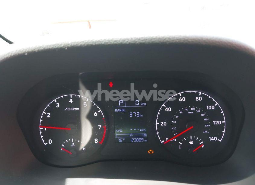 Photo 15 of 2018 Hyundai Accent SE (VIN 3KPC24A30JE018627)
