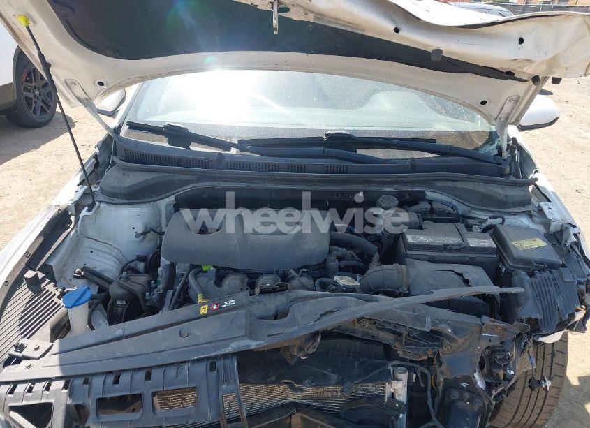 Photo 10 of 2018 Hyundai Accent SE (VIN 3KPC24A30JE026596)