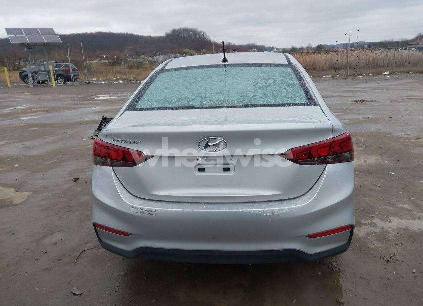 Photo 17 of 2018 Hyundai Accent SE (VIN 3KPC24A30JE026646)