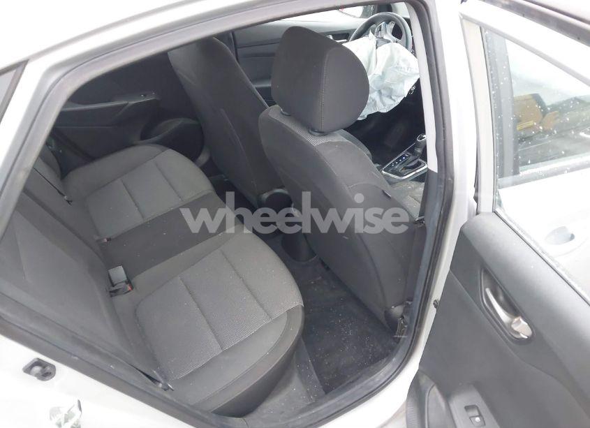 Photo 8 of 2018 Hyundai Accent SE (VIN 3KPC24A30JE026646)