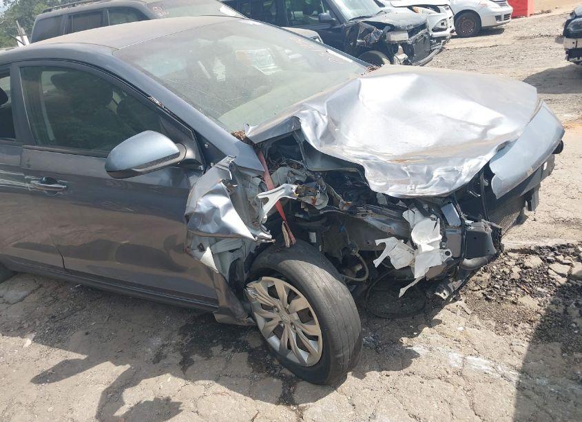 Photo 11 of 2018 Hyundai Accent SE (VIN 3KPC24A30JE031930)