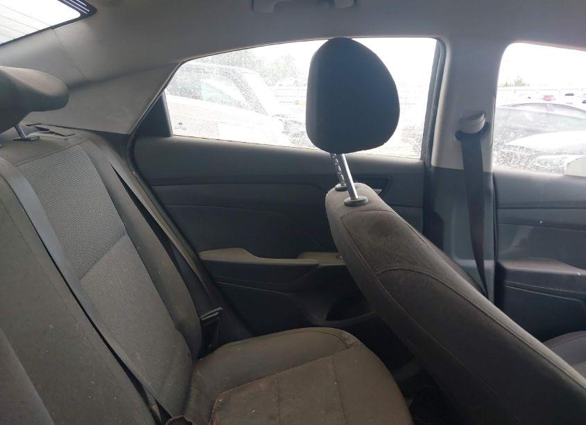 Photo 8 of 2018 Hyundai Accent SE (VIN 3KPC24A30JE031930)