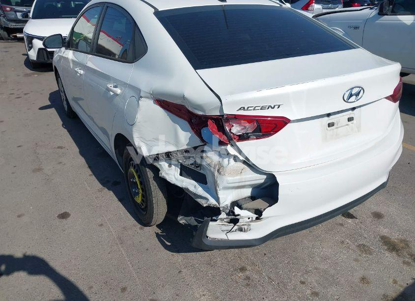 Photo 6 of 2019 Hyundai Accent SE (VIN 3KPC24A30KE067263)