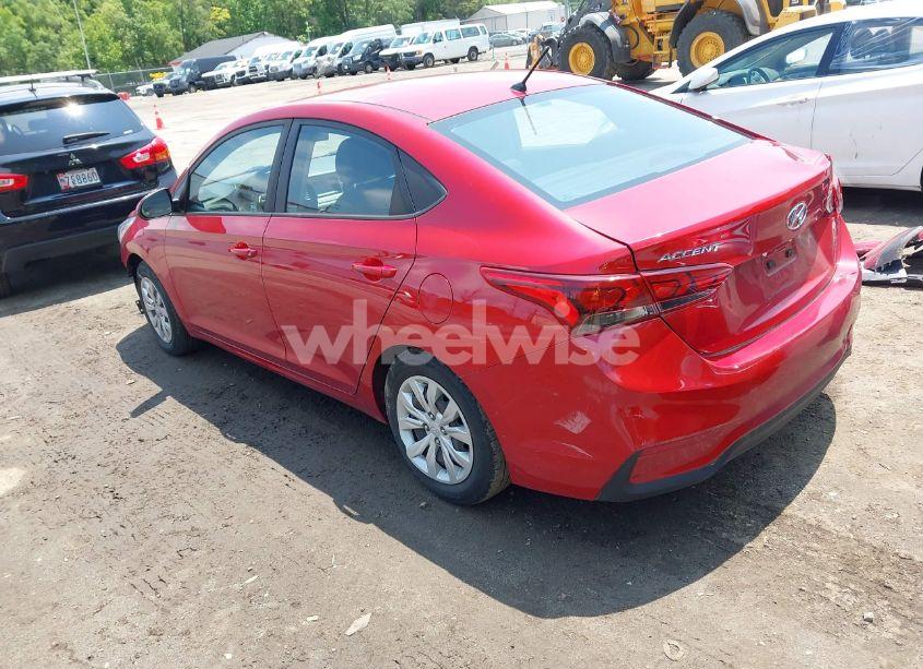 Photo 3 of 2019 Hyundai Accent SE (VIN 3KPC24A30KE079686)