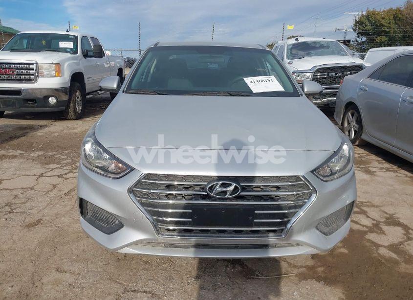 Photo 12 of 2019 Hyundai Accent SE (VIN 3KPC24A30KE088372)