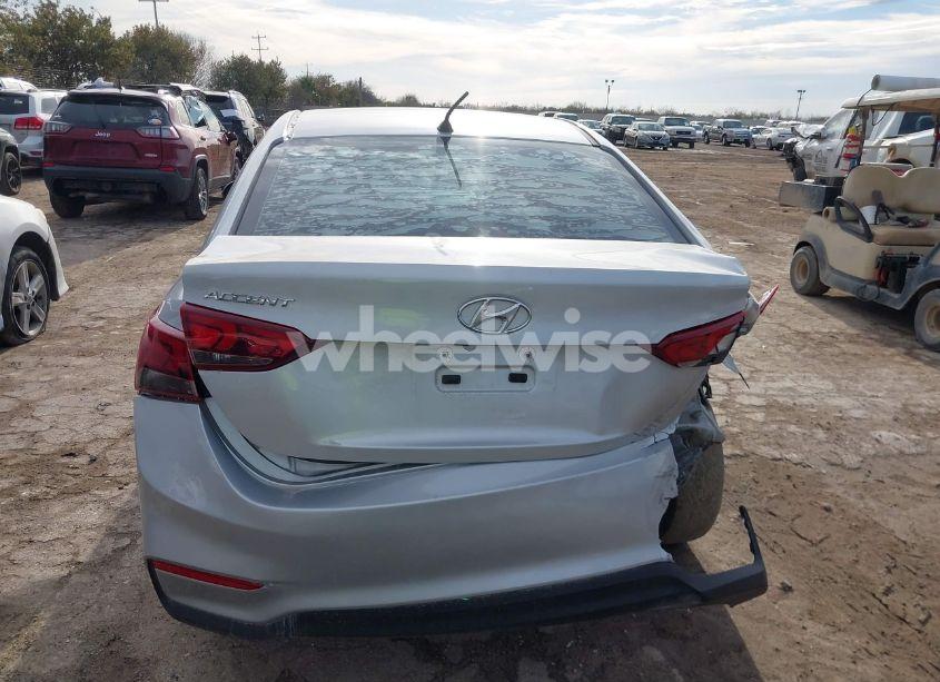 Photo 16 of 2019 Hyundai Accent SE (VIN 3KPC24A30KE088372)