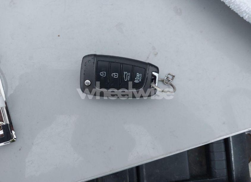 Photo 11 of 2018 Hyundai Accent SE (VIN 3KPC24A31JE014571)