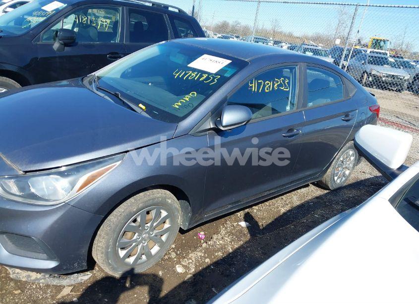 Photo 14 of 2018 Hyundai Accent SE (VIN 3KPC24A31JE018443)