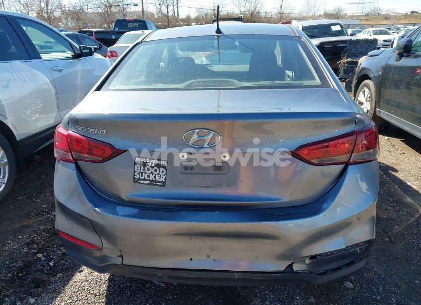Photo 16 of 2018 Hyundai Accent SE (VIN 3KPC24A31JE018443)