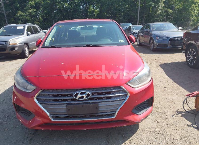 Photo 12 of 2018 Hyundai Accent SE (VIN 3KPC24A31JE021388)