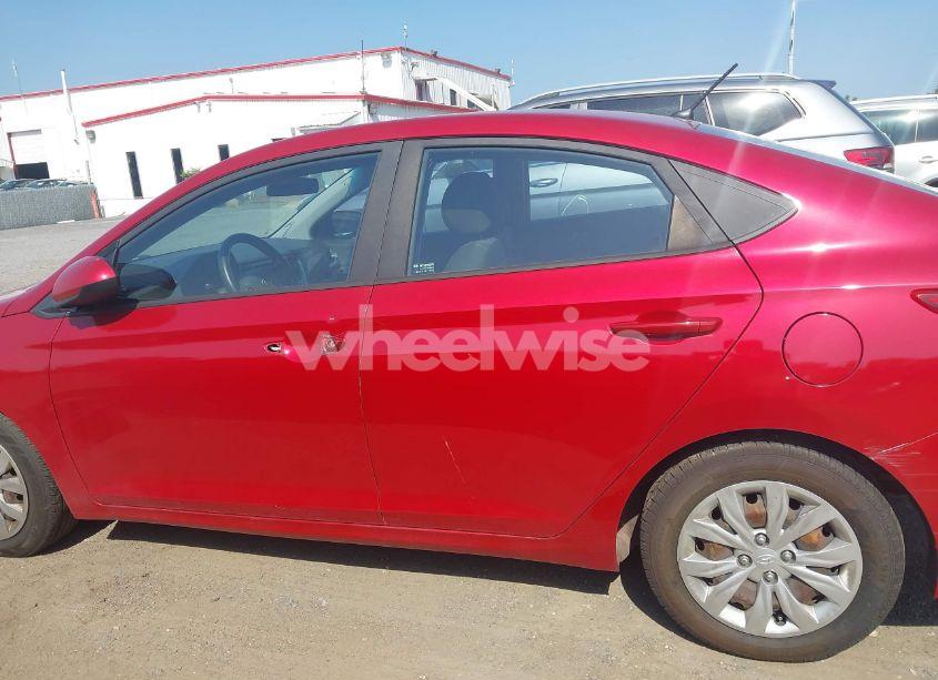 Photo 14 of 2018 Hyundai Accent SE (VIN 3KPC24A31JE021388)