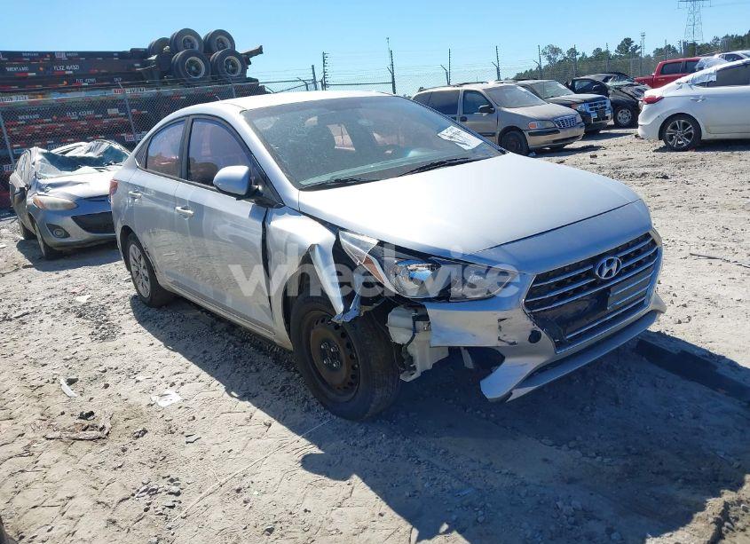 2019 Hyundai Accent SE (VIN 3KPC24A31KE061617) main photo