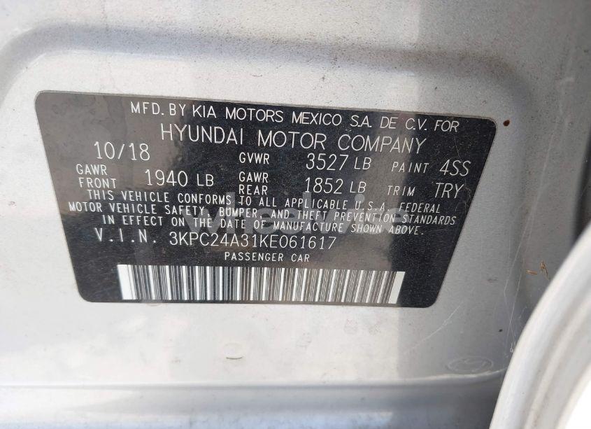 Photo 9 of 2019 Hyundai Accent SE (VIN 3KPC24A31KE061617)