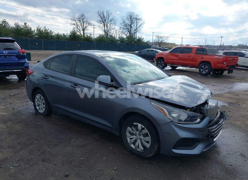 2019 Hyundai Accent SE (VIN 3KPC24A31KE064095) main photo