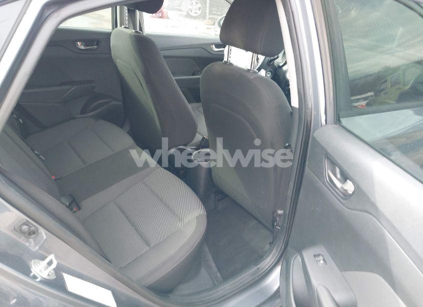 Photo 8 of 2019 Hyundai Accent SE (VIN 3KPC24A31KE064095)