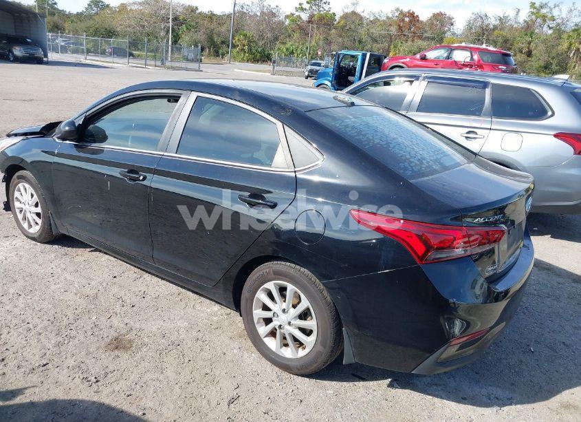 Photo 3 of 2019 Hyundai Accent SEL (VIN 3KPC24A32KE060928)