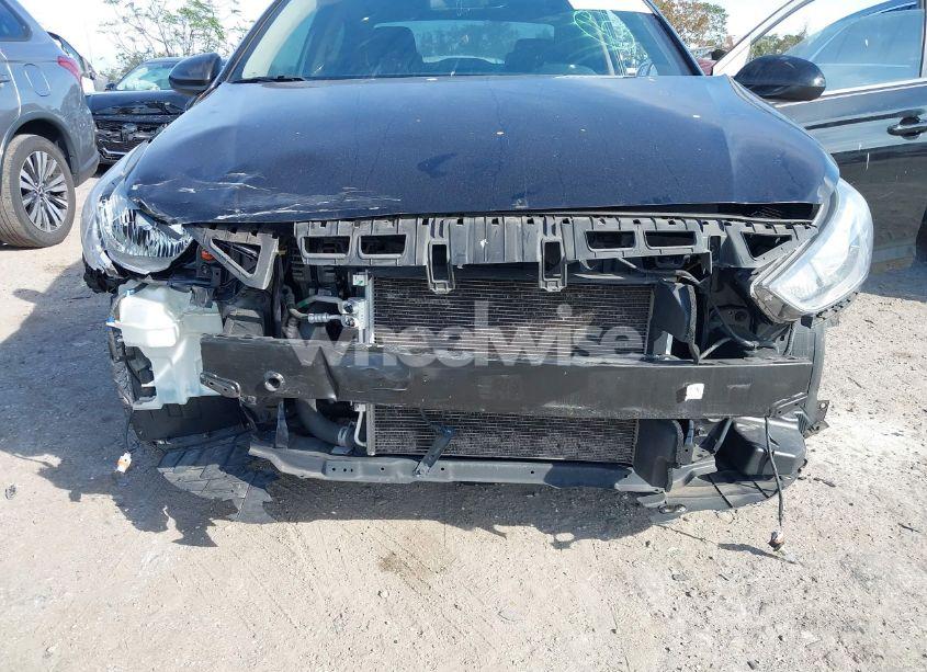 Photo 6 of 2019 Hyundai Accent SEL (VIN 3KPC24A32KE060928)